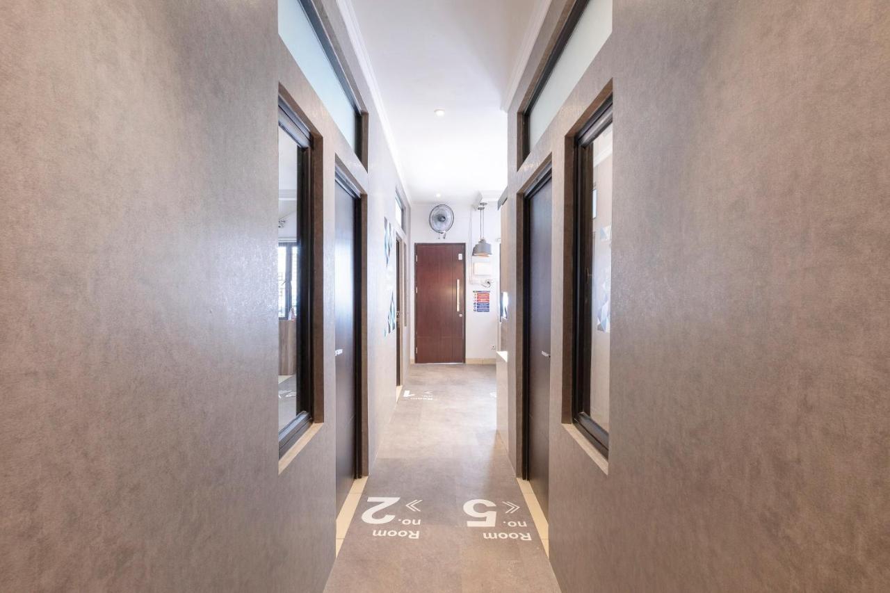 Oyo Life 3246 Walnut Inn G-10 Telukjambe Exterior foto